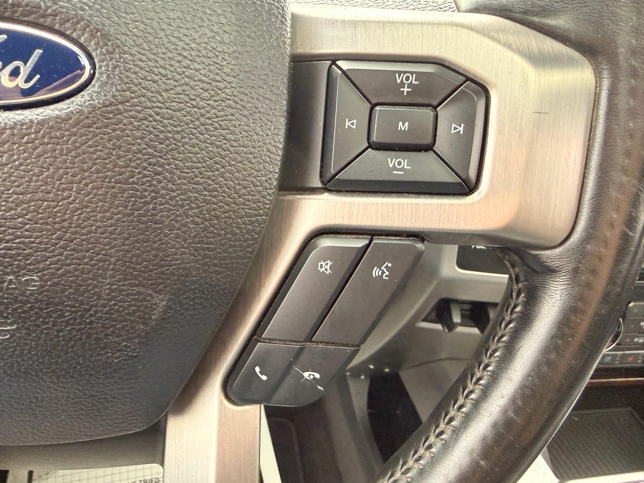 Ford F-250 SD Platinum Crew Cab 4WD 2017