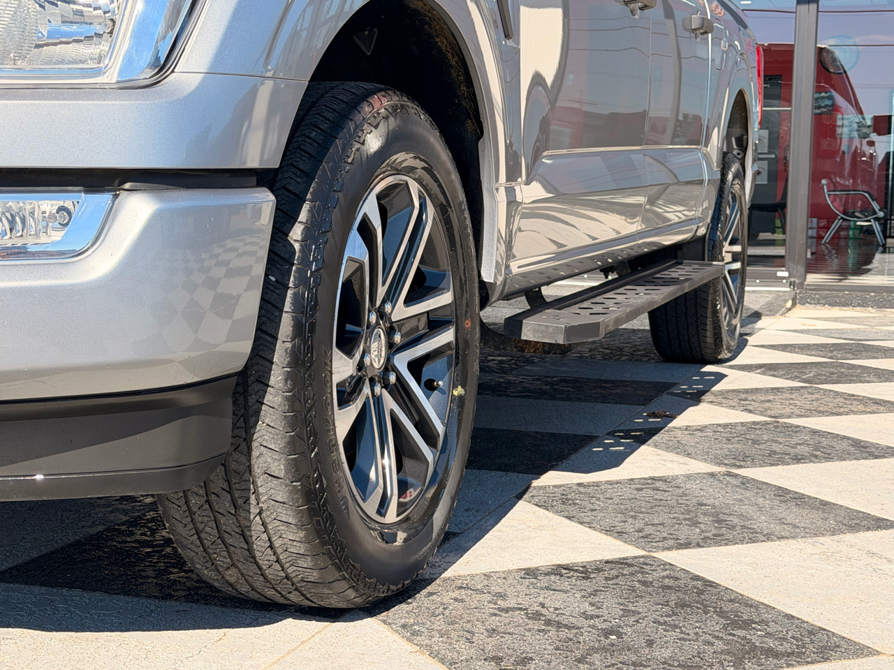 Ford F-150 STX SuperCrew 4WD 2022