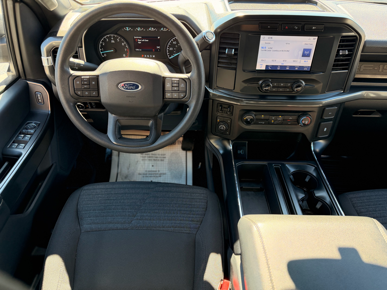 Ford F-150 STX SuperCrew 4WD 2022