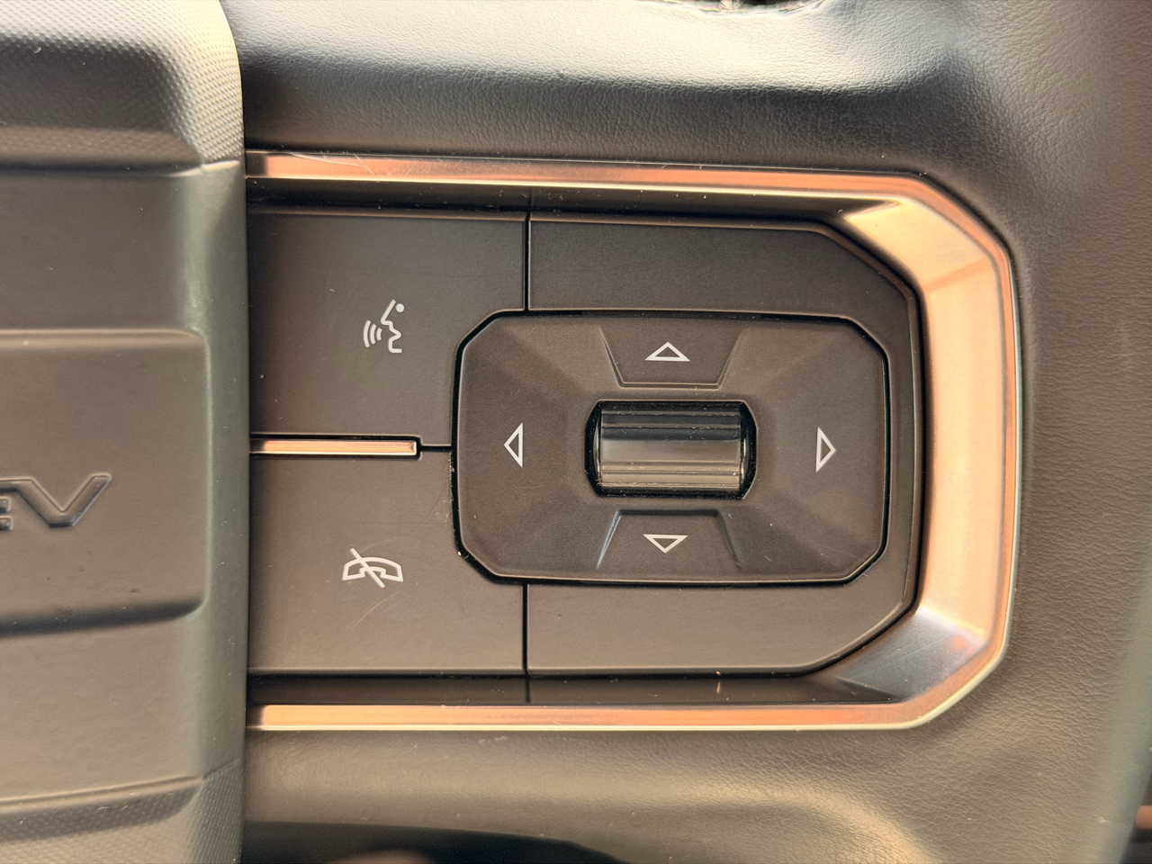 GMC HUMMER EV 2X 2025