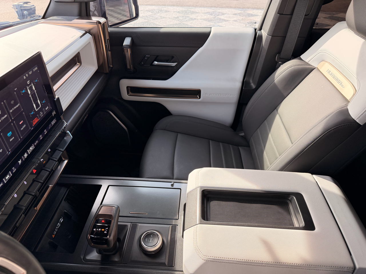 GMC HUMMER EV 2X 2025