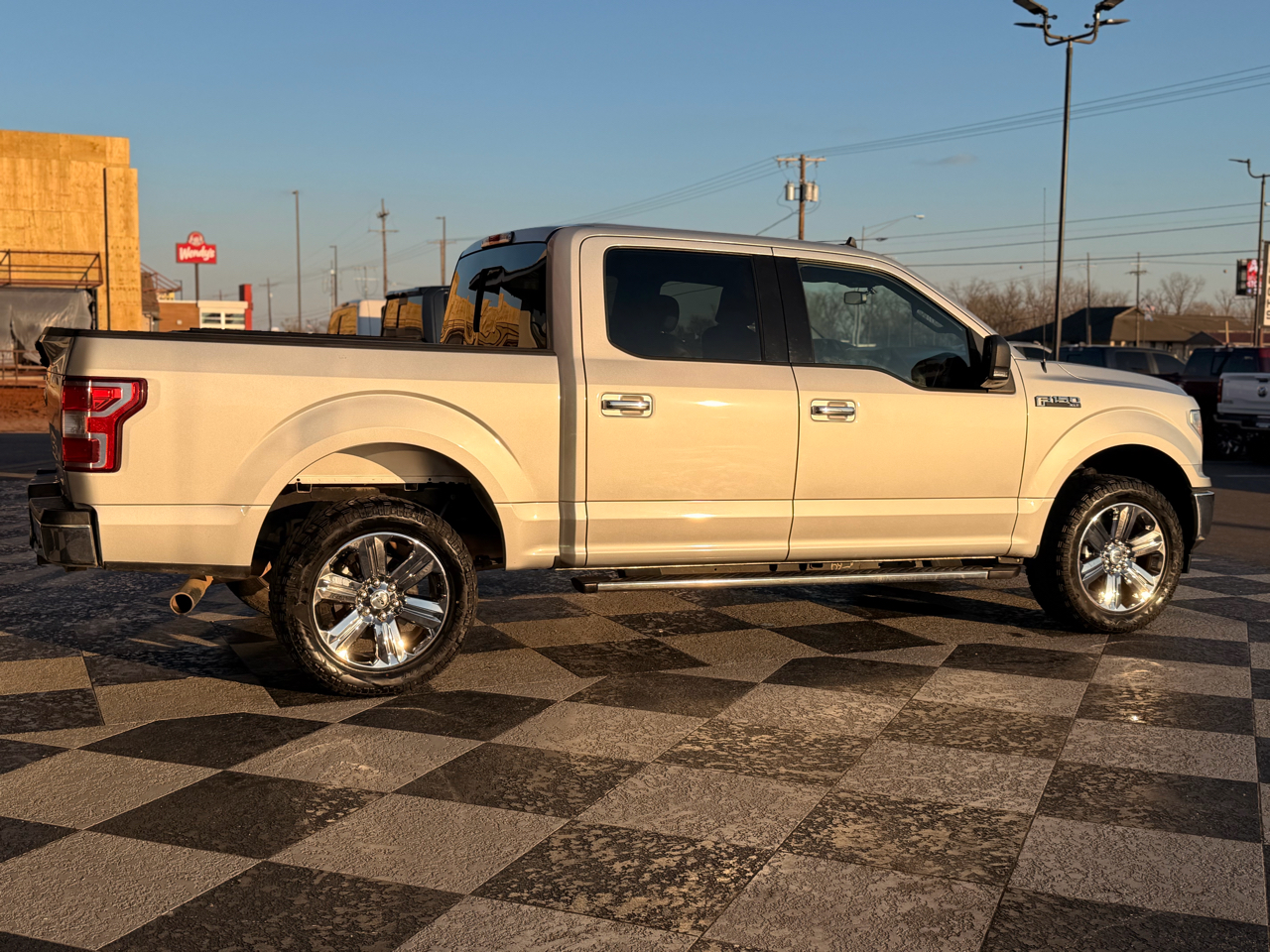 Ford F-150 XLT SuperCrew 4WD 2019
