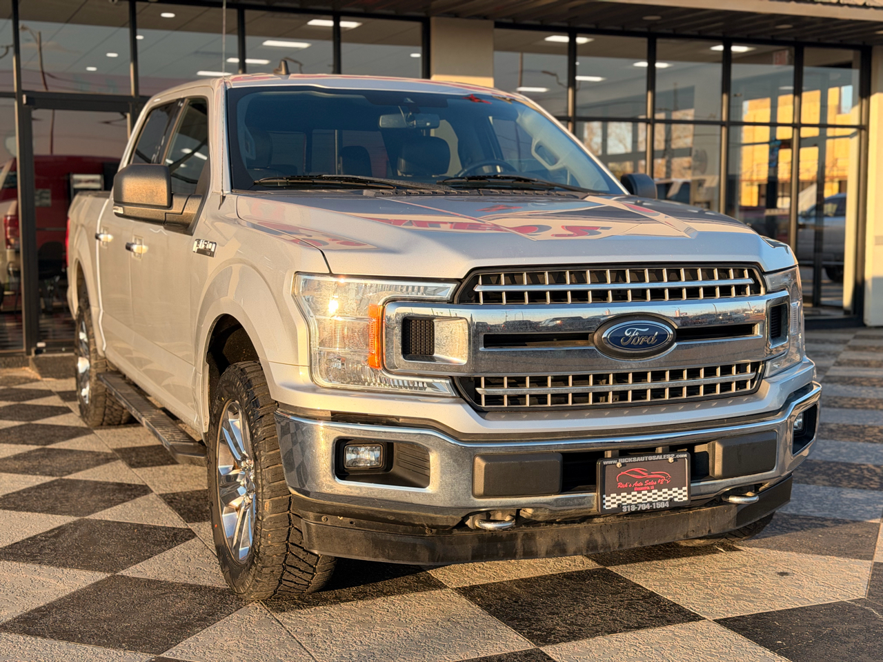 Ford F-150 XLT SuperCrew 4WD 2019