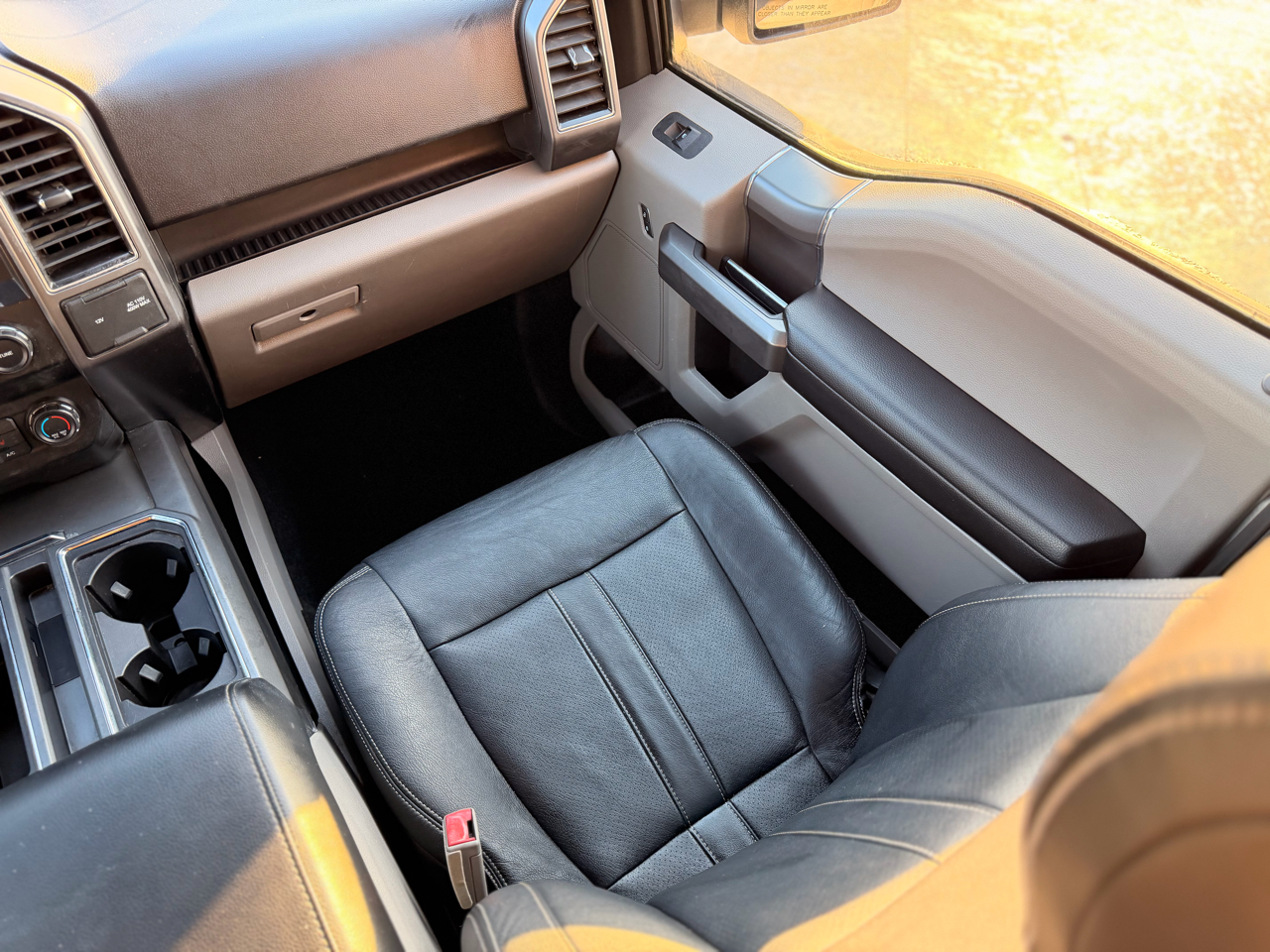 Ford F-150 XLT SuperCrew 4WD 2019