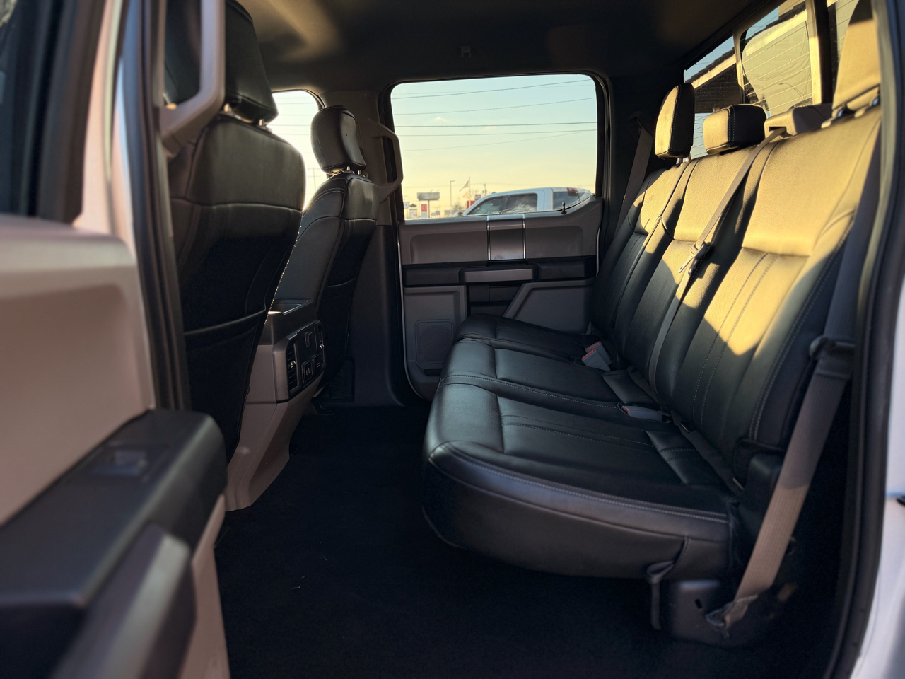 Ford F-150 XLT SuperCrew 4WD 2019