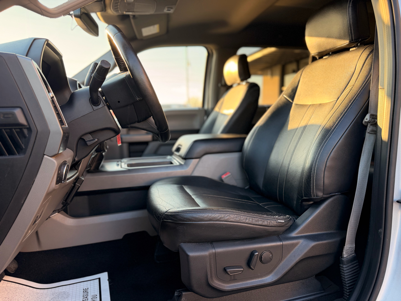 Ford F-150 XLT SuperCrew 4WD 2019