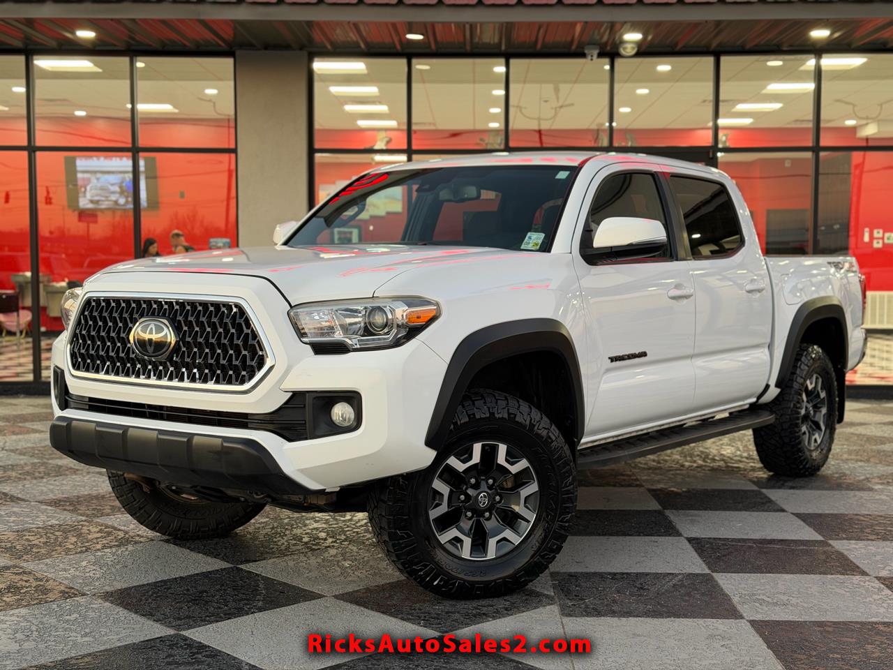 Toyota Tacoma TRD Offroad Dbl Cab 4WD at 2018