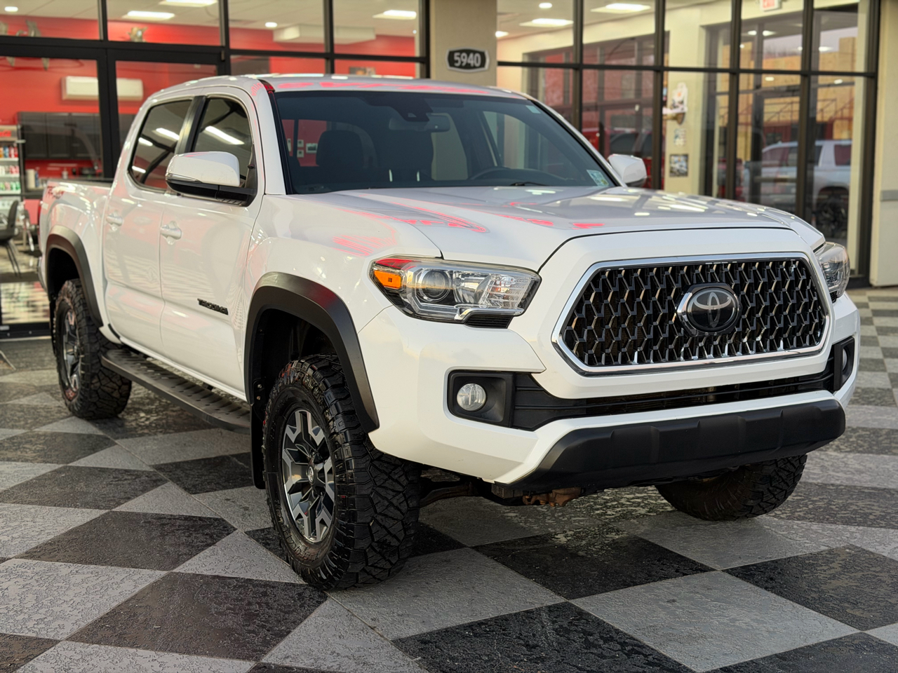 Toyota Tacoma TRD Offroad Dbl Cab 4WD at 2018