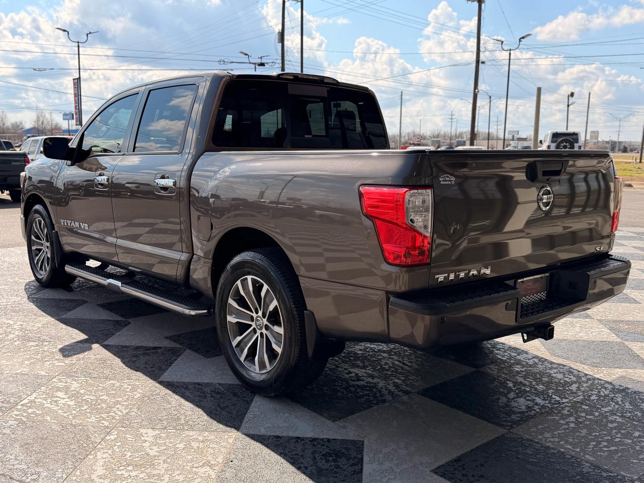 Nissan Titan SL Crew Cab 2WD 2018