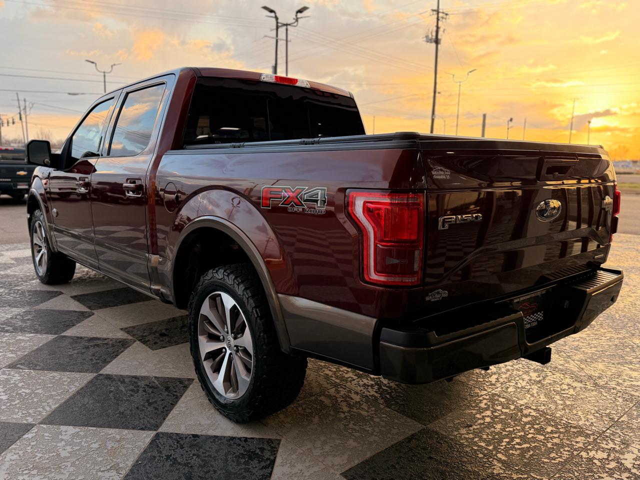 Ford F-150 King Ranch 4WD SuperCrew 5.5' Box 2015