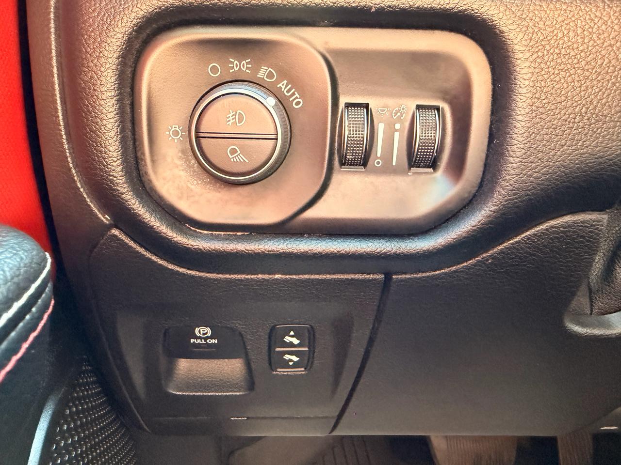 RAM 1500 Rebel Crew Cab 4WD 2019