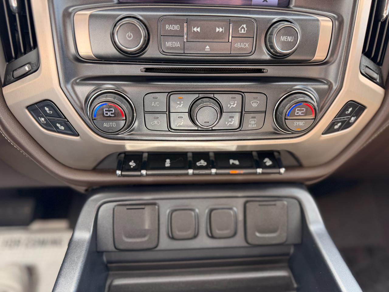 GMC Sierra 1500 Denali Crew Cab 2WD 2016