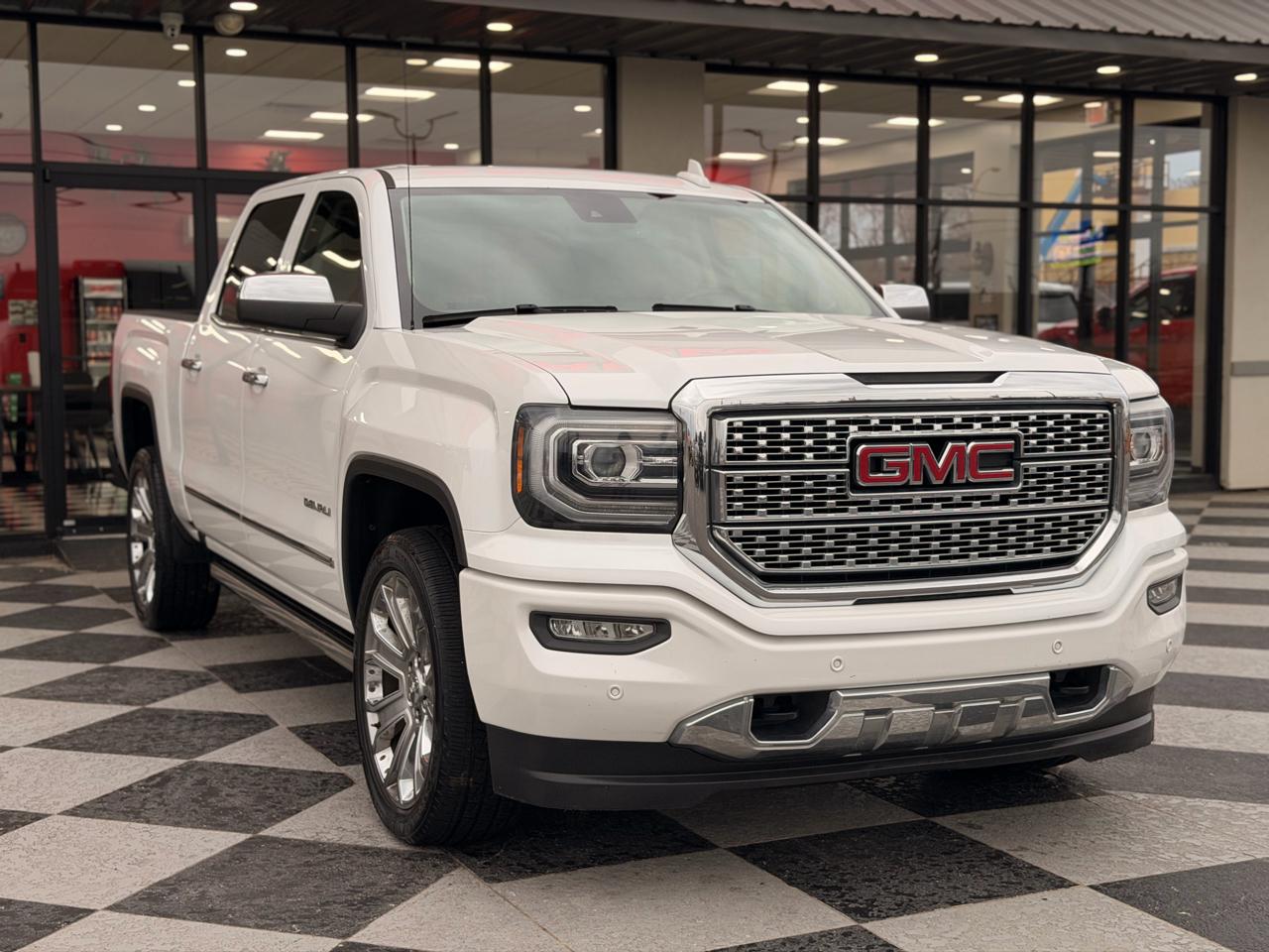 GMC Sierra 1500 Denali Crew Cab Short Box 4WD 2017