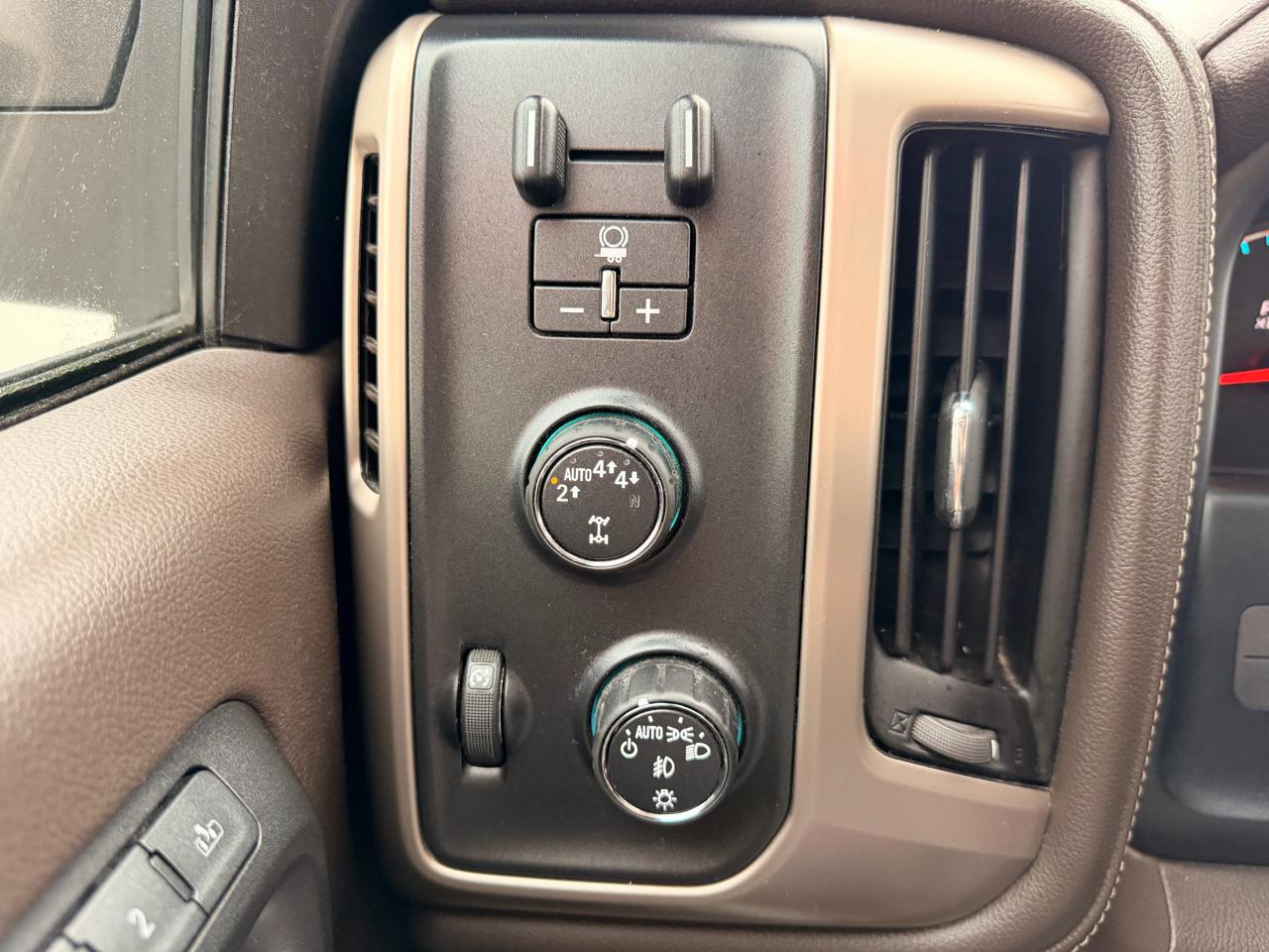 GMC Sierra 1500 Denali Crew Cab Short Box 4WD 2017