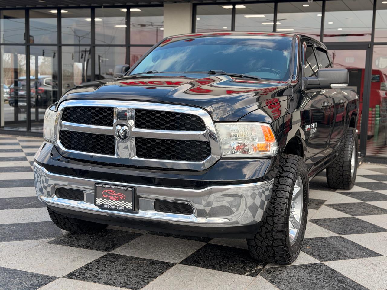 RAM 1500 Classic SLT Crew Cab SWB 4WD 2019