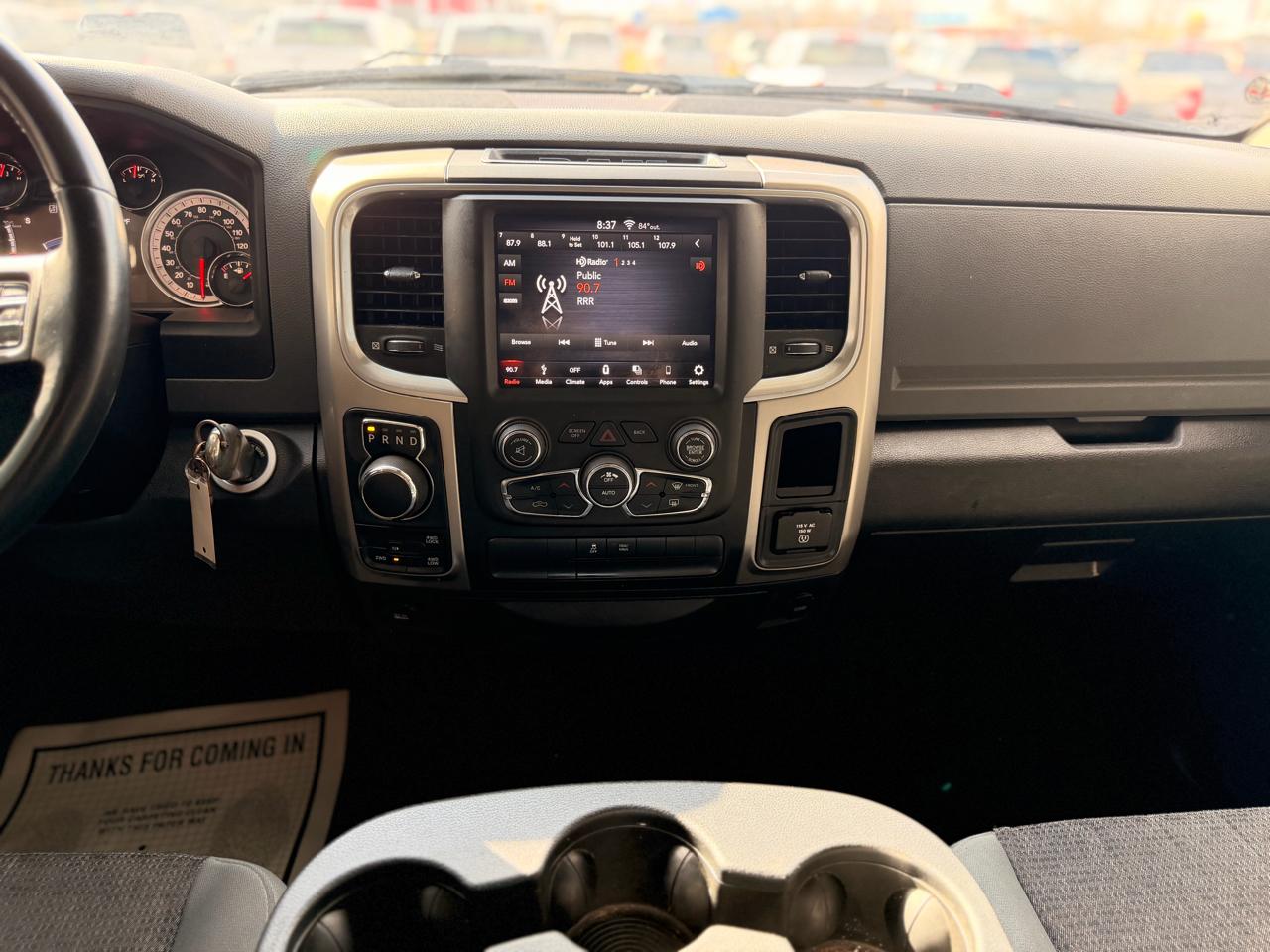 RAM 1500 Classic SLT Crew Cab SWB 4WD 2019