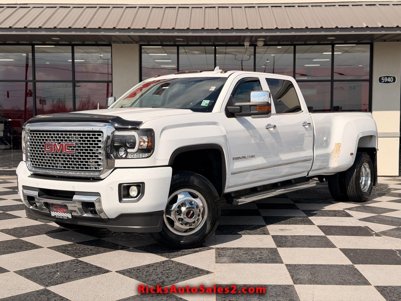 2015 GMC Sierra 3500HD Denali Crew Cab 4WD