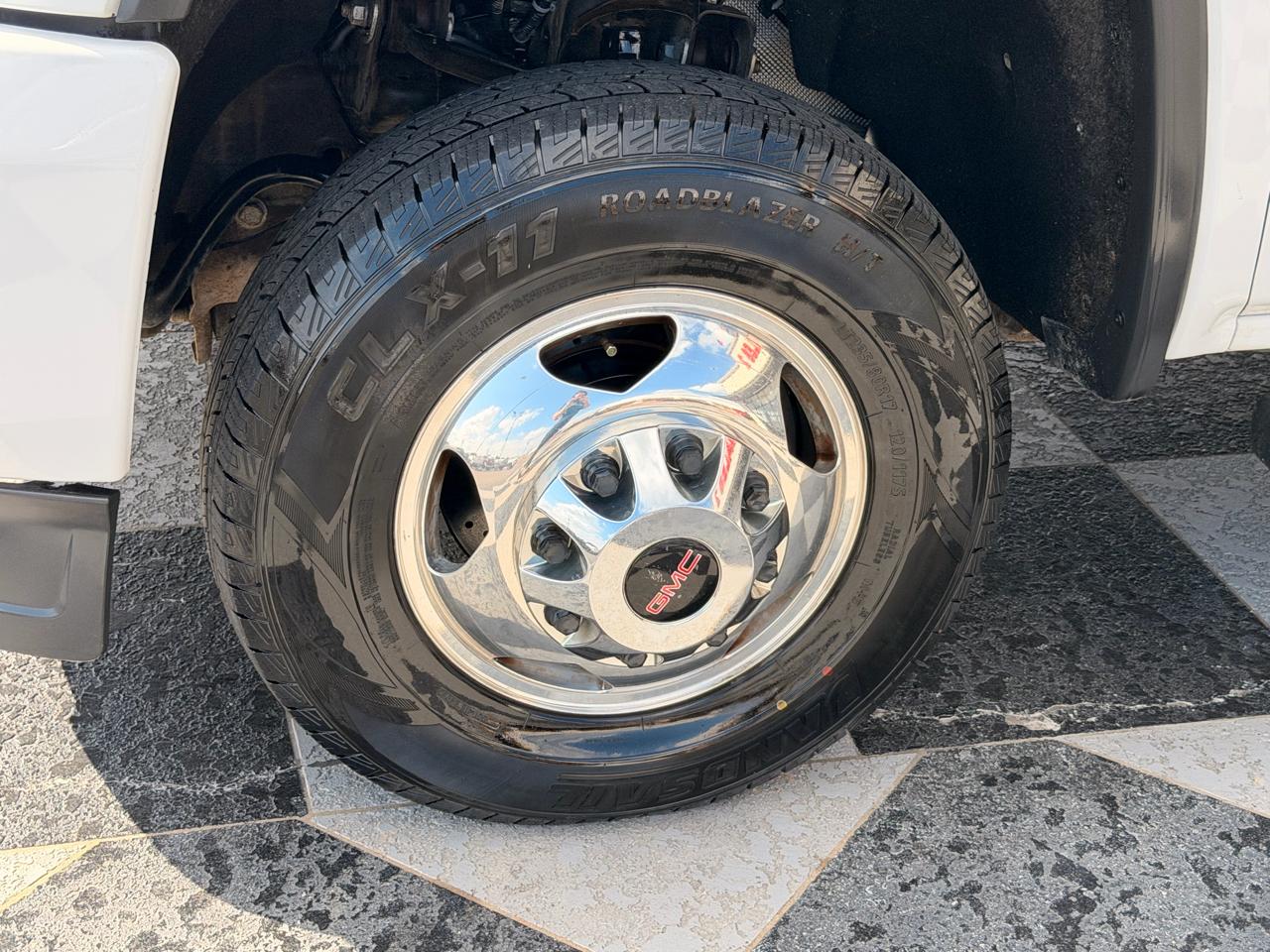 GMC Sierra 3500HD Denali Crew Cab 4WD 2015