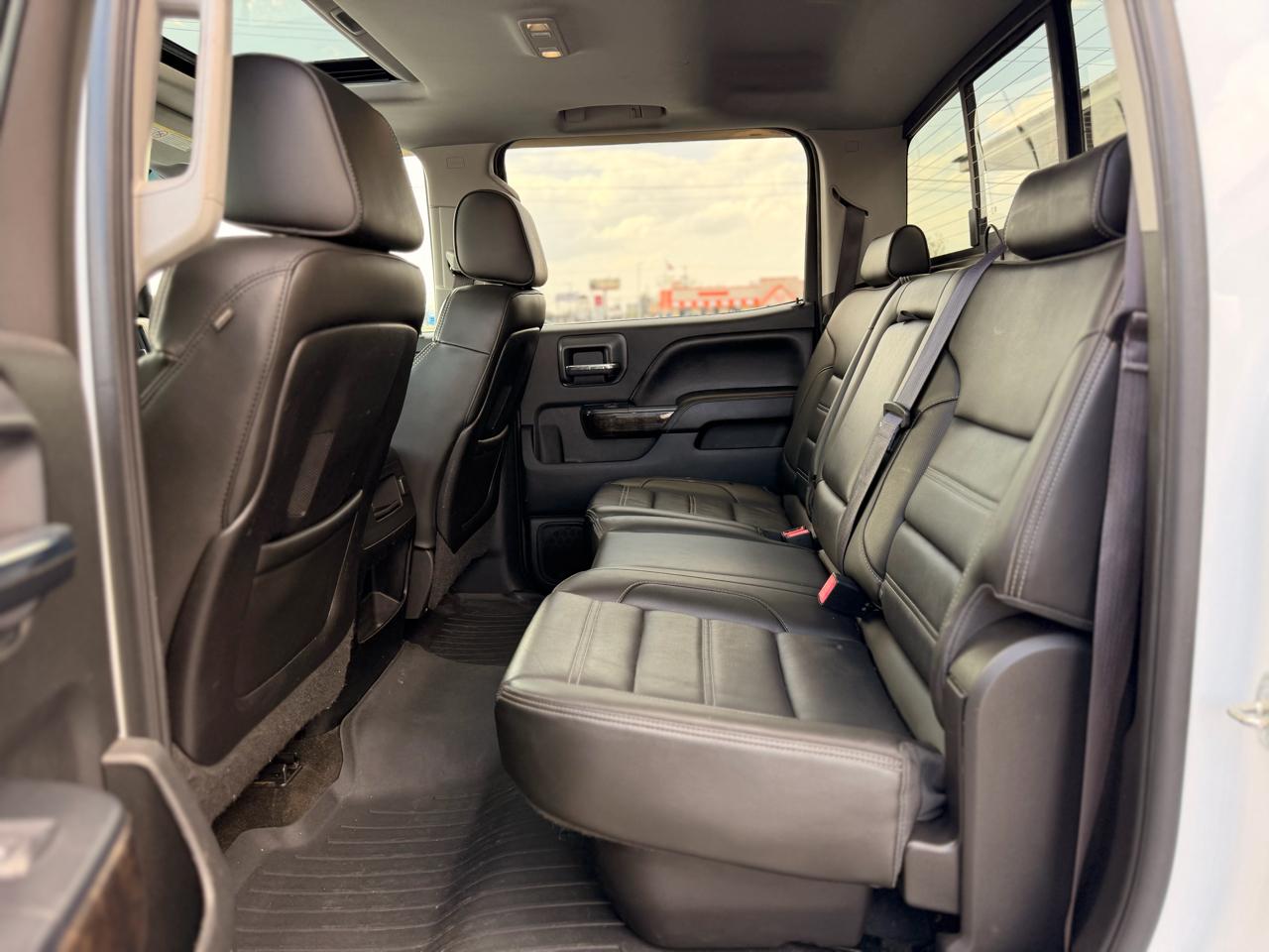 GMC Sierra 3500HD Denali Crew Cab 4WD 2015