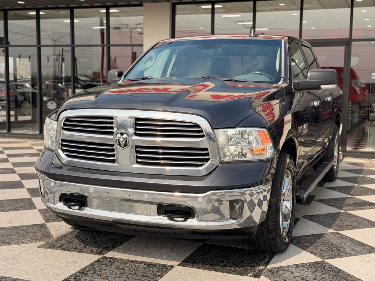 RAM 1500 Big Horn Crew Cab 4WD 2016