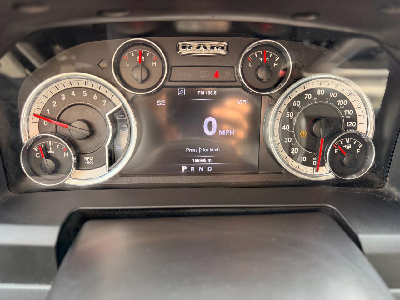 RAM 1500 Big Horn Crew Cab 4WD 2016