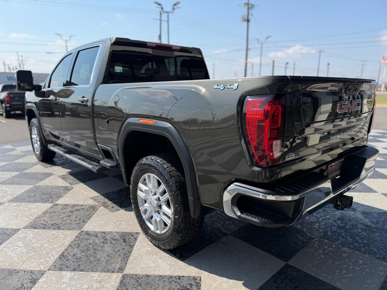 GMC Sierra 2500HD SLE Crew Cab 4WD 2022