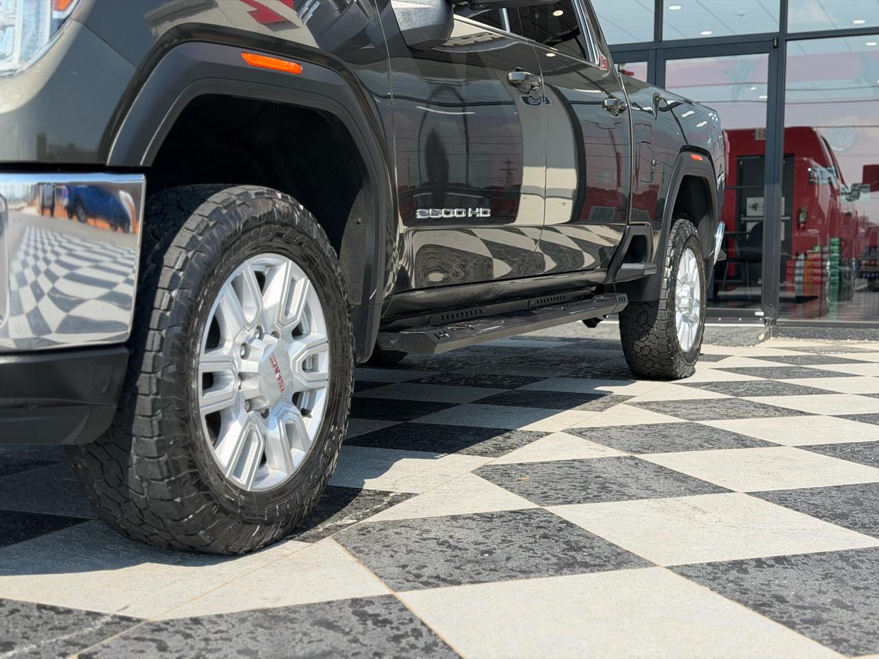 GMC Sierra 2500HD SLE Crew Cab 4WD 2022