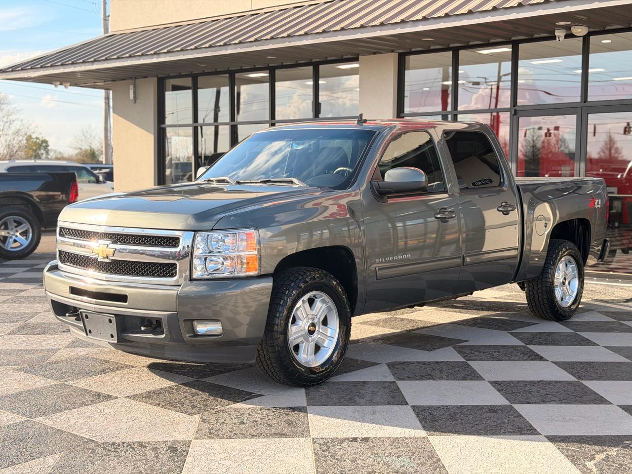 Chevrolet Silverado 1500 LTZ Crew Cab 4WD 2011