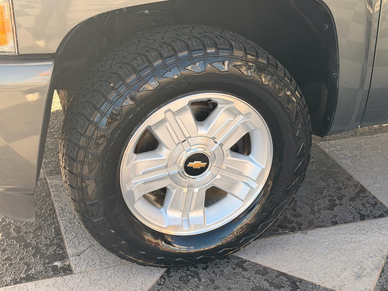 Chevrolet Silverado 1500 LTZ Crew Cab 4WD 2011