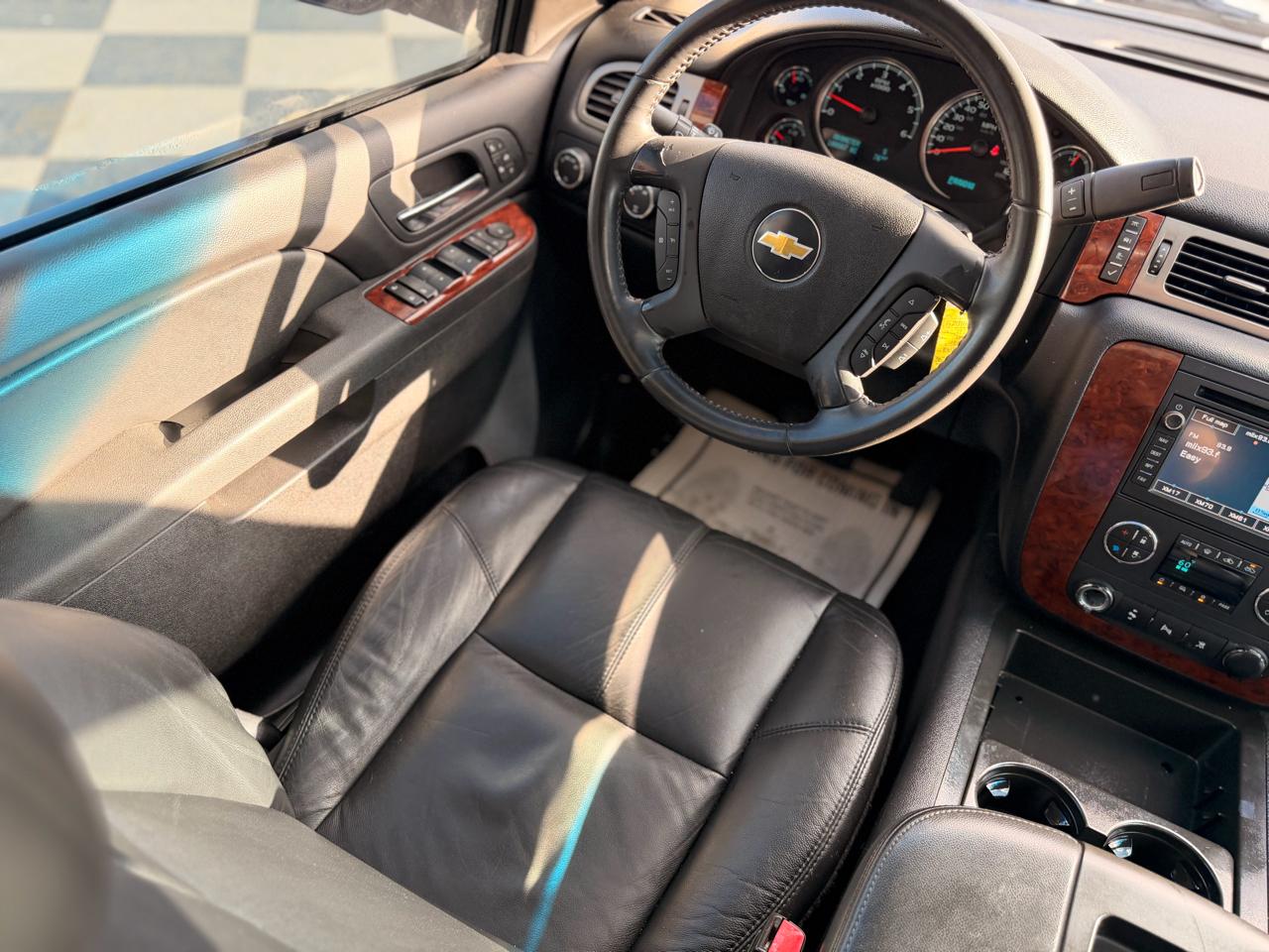 Chevrolet Silverado 1500 LTZ Crew Cab 4WD 2011