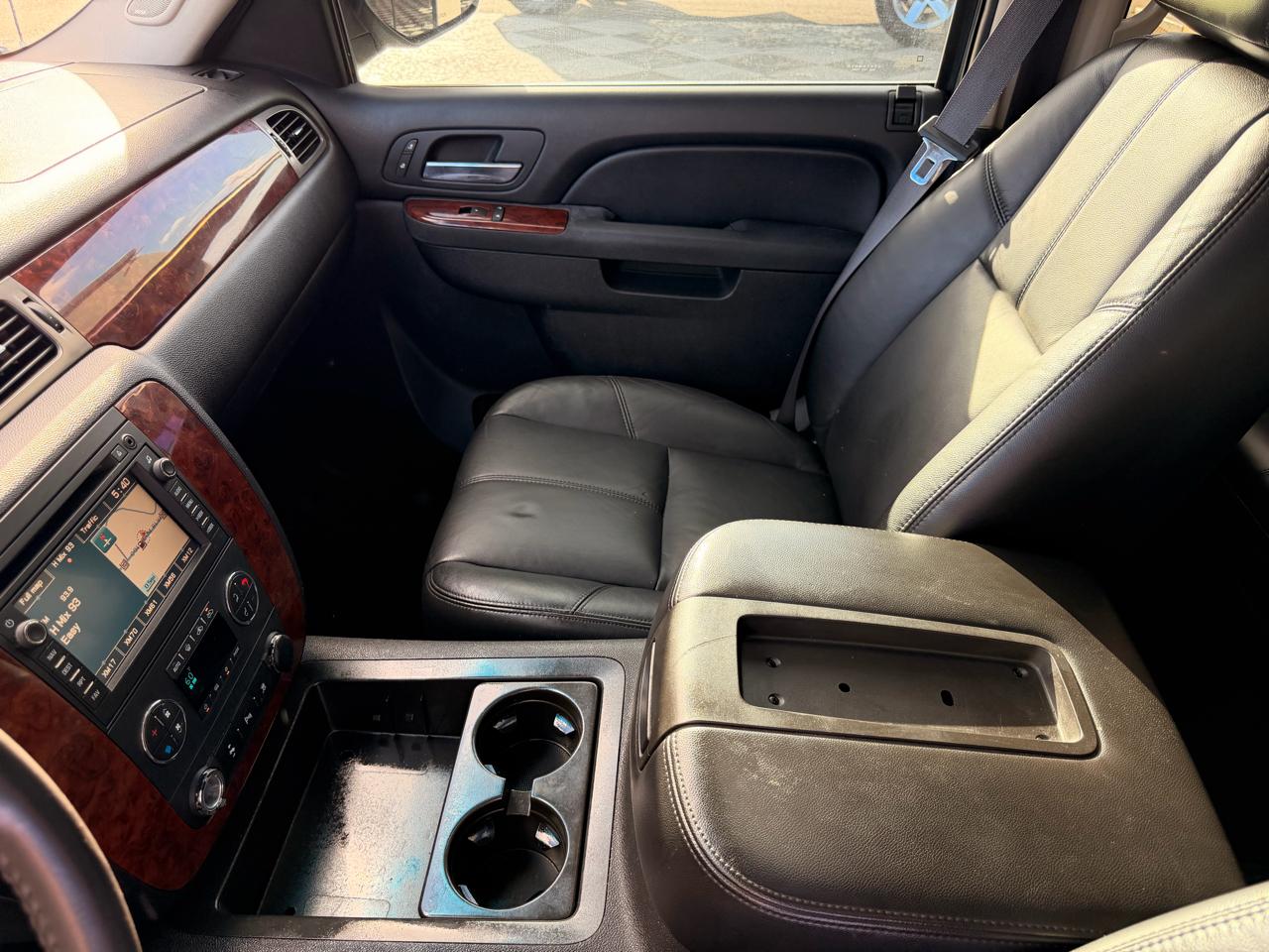 Chevrolet Silverado 1500 LTZ Crew Cab 4WD 2011