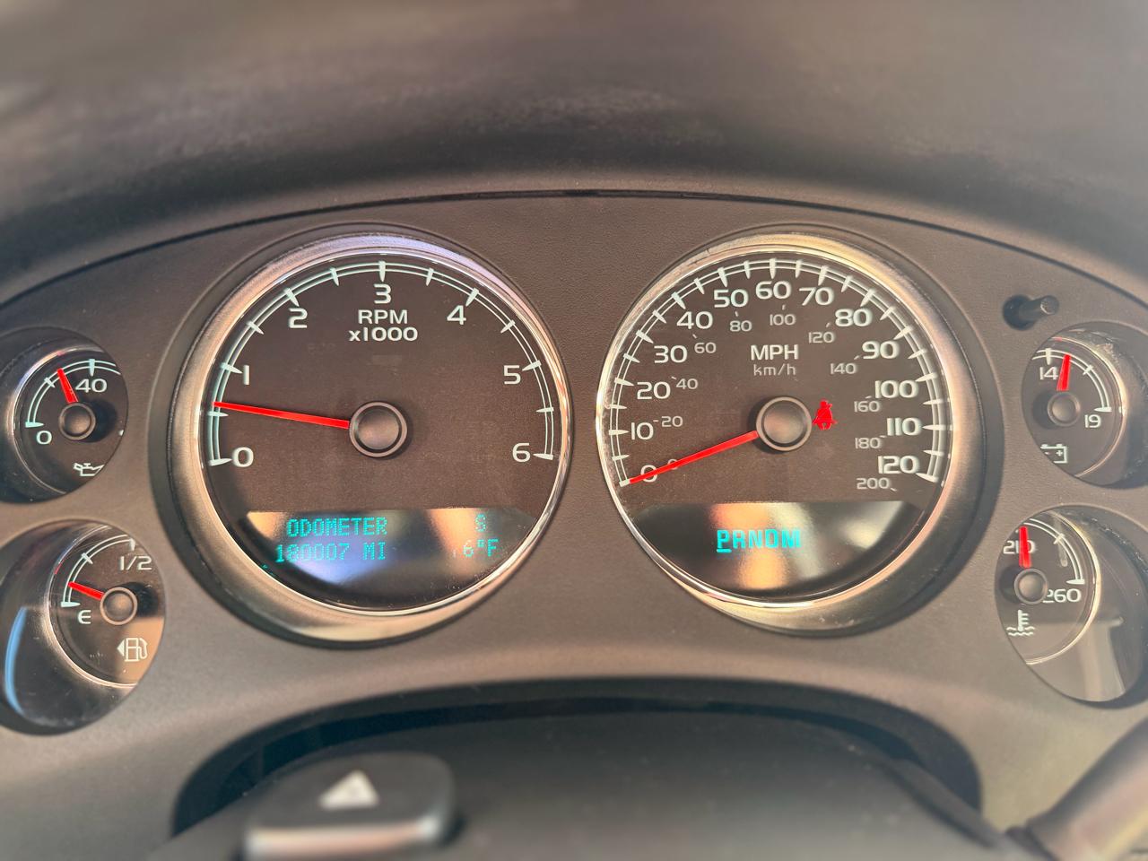 Chevrolet Silverado 1500 LTZ Crew Cab 4WD 2011