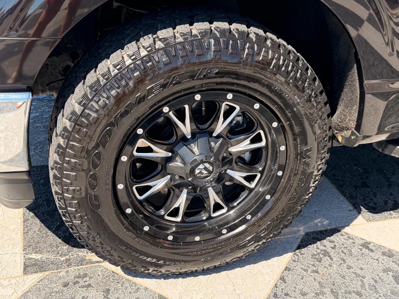 Ford F-150 XLT 2WD Reg Cab 8' Box 2021