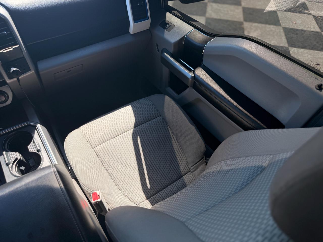 Ford F-150 XLT 2WD SuperCrew 5.5' Box 2016