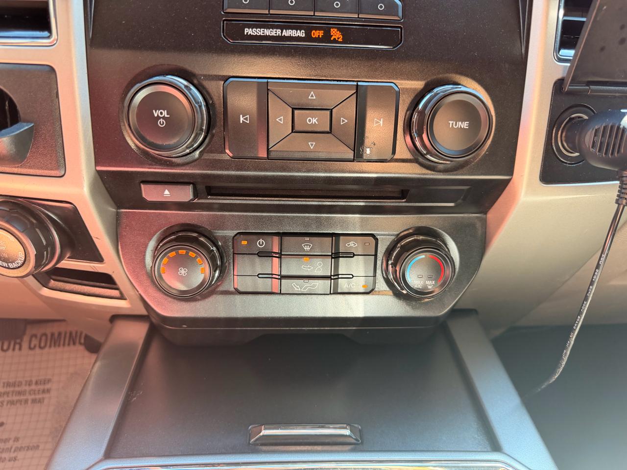 Ford F-150 XLT 2WD SuperCrew 5.5' Box 2016