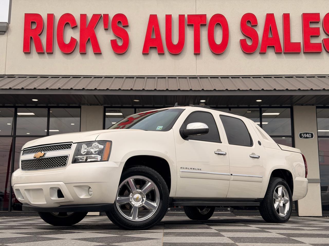 Chevrolet Avalanche Black Diamond LTZ 2013