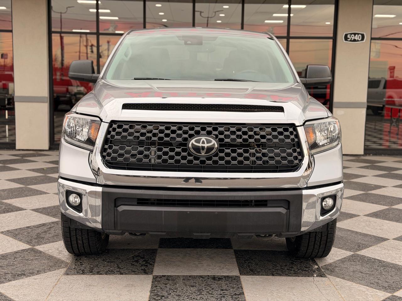 Toyota Tundra SR5 5.7L V8 CrewMax 4WD 2021
