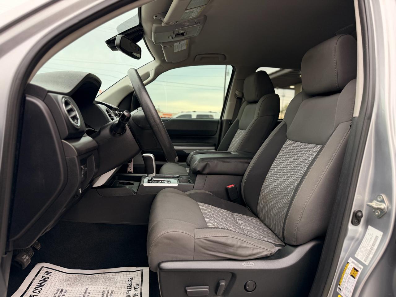 Toyota Tundra SR5 5.7L V8 CrewMax 4WD 2021