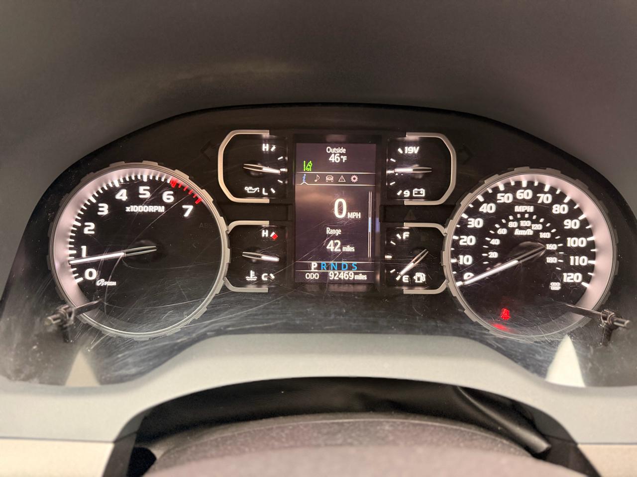 Toyota Tundra SR5 5.7L V8 CrewMax 4WD 2021