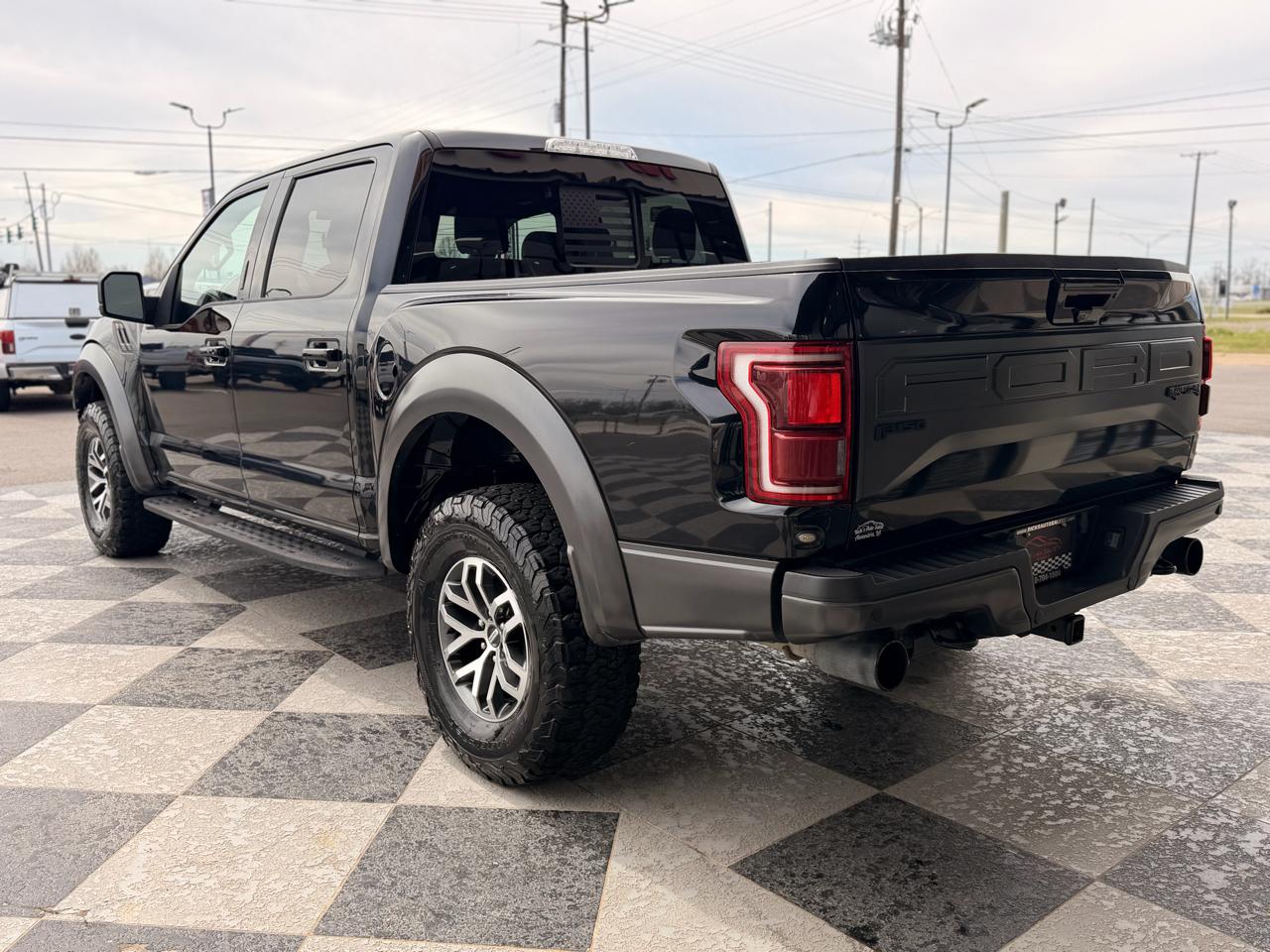 Ford F-150 Raptor SuperCrew 4WD 2018
