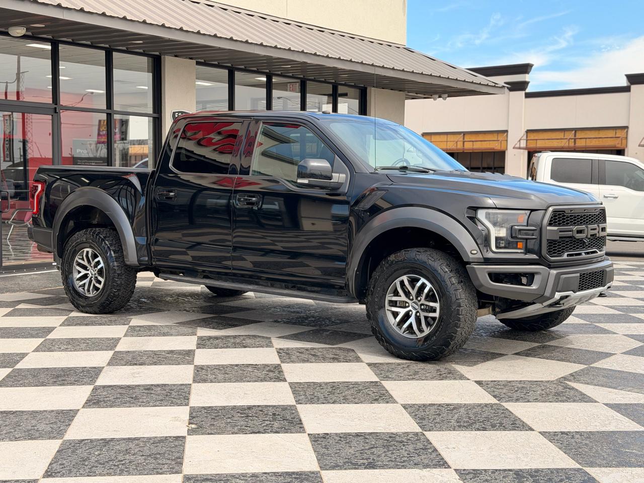 Ford F-150 Raptor SuperCrew 4WD 2018