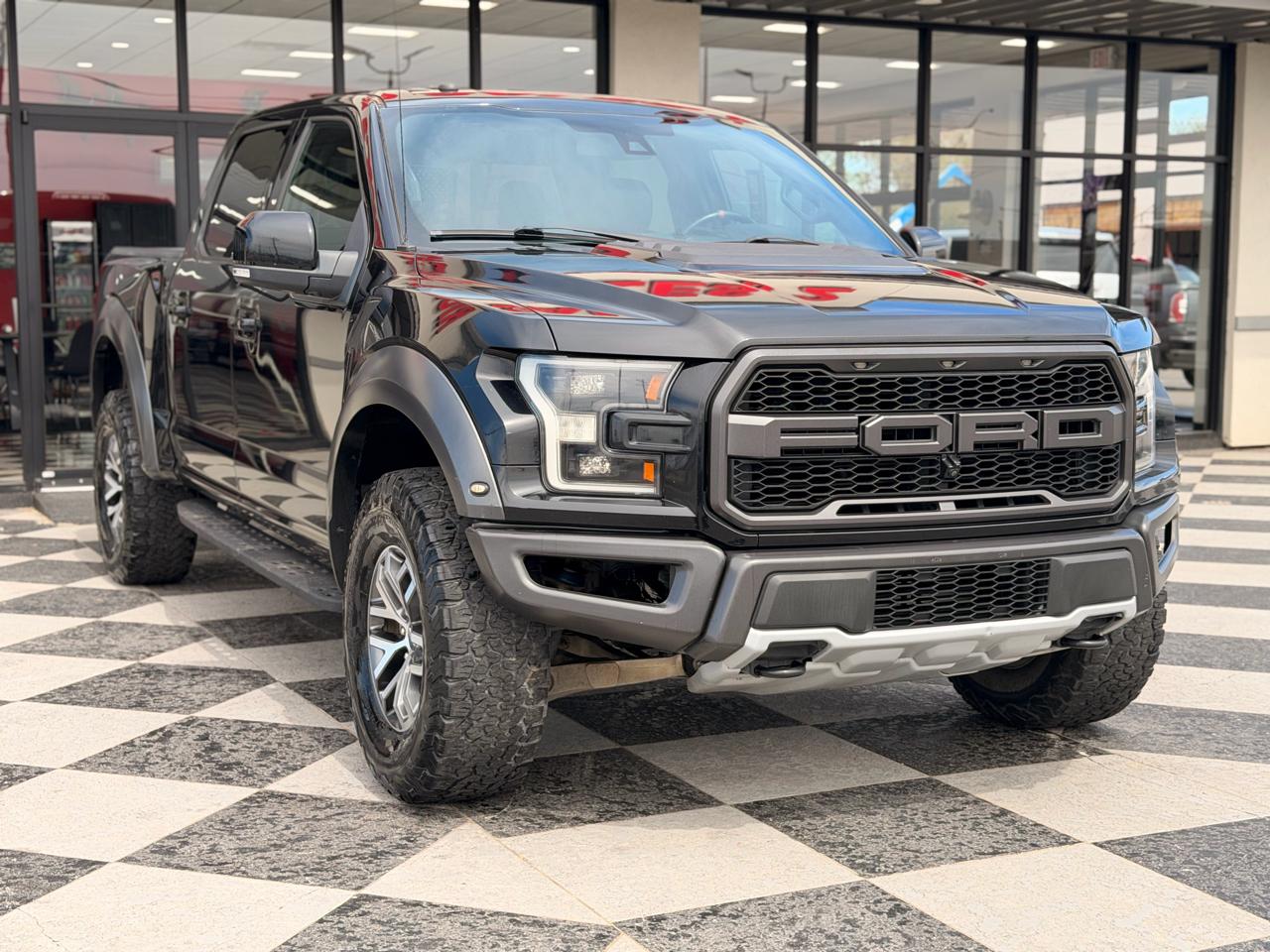 Ford F-150 Raptor SuperCrew 4WD 2018