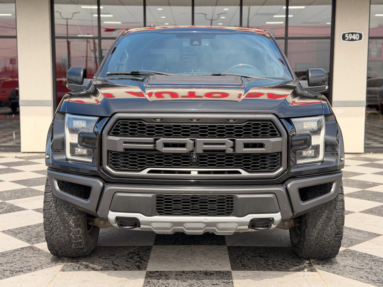 Ford F-150 Raptor SuperCrew 4WD 2018