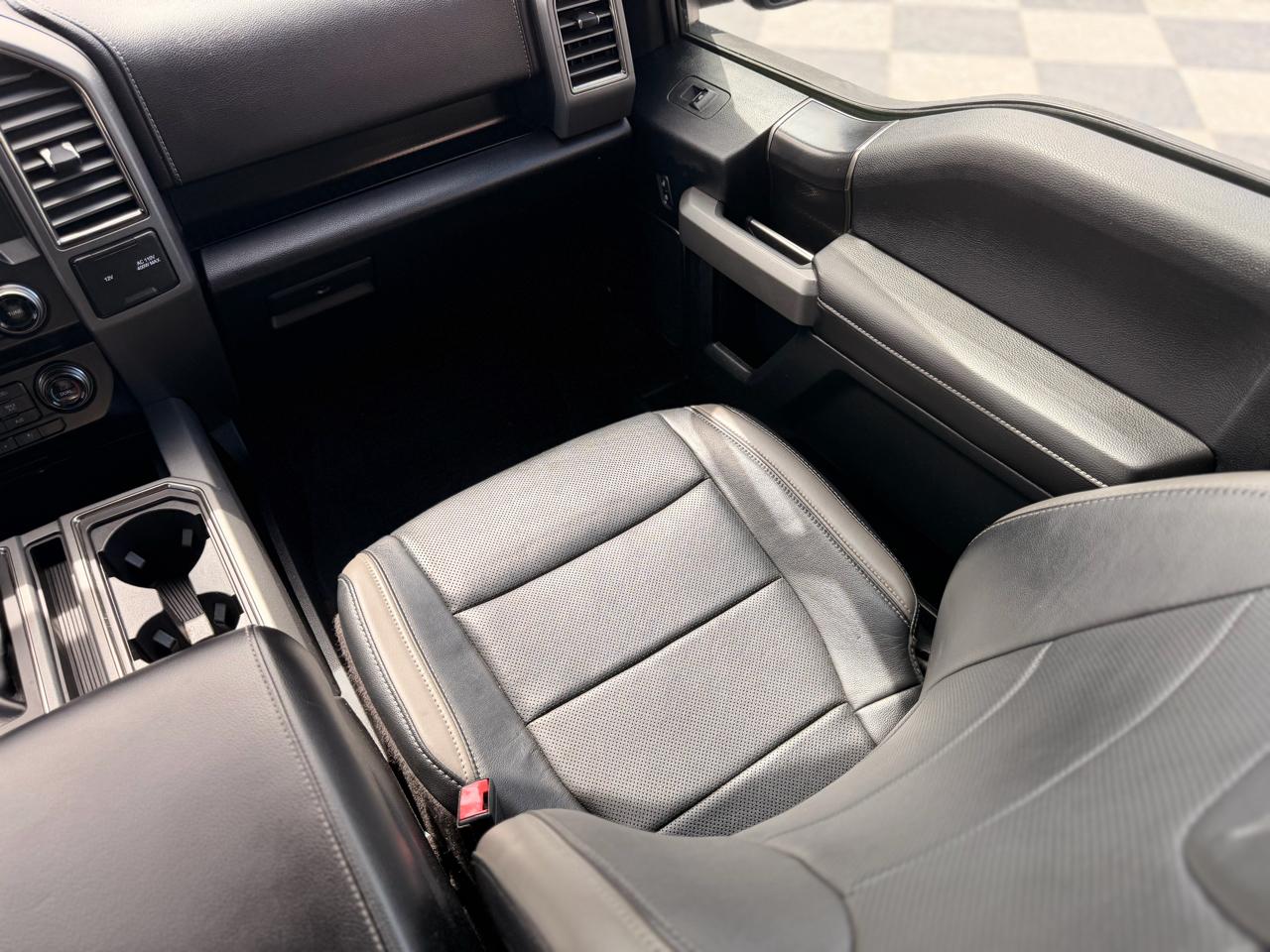 Ford F-150 Raptor SuperCrew 4WD 2018