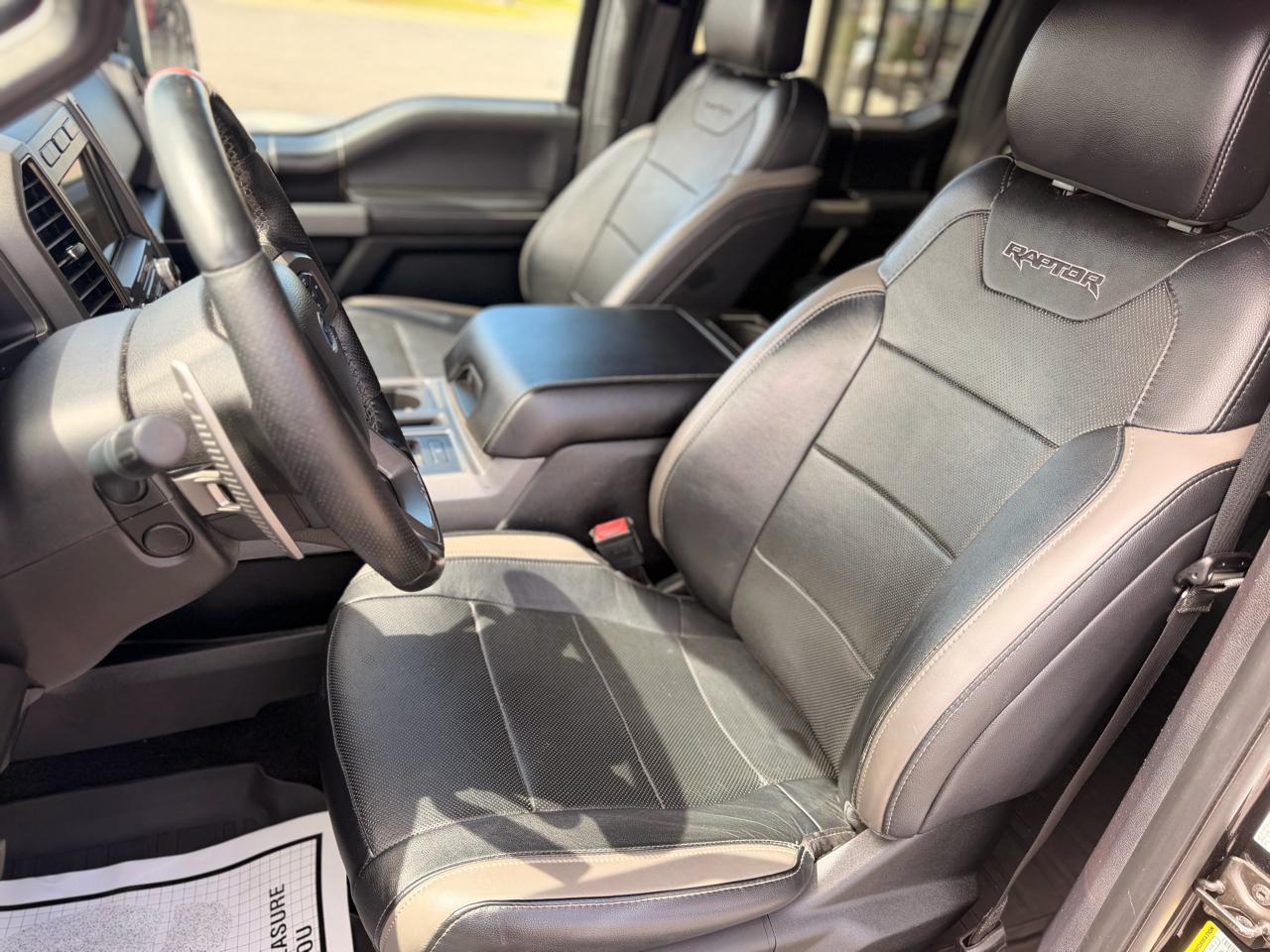 Ford F-150 Raptor SuperCrew 4WD 2018