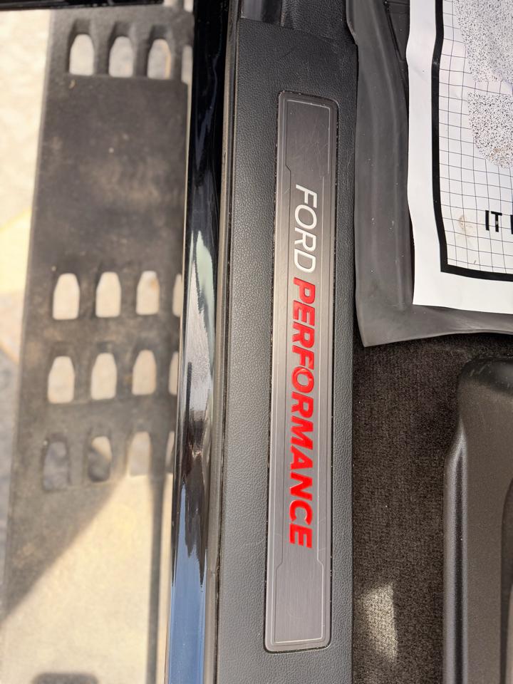 Ford F-150 Raptor SuperCrew 4WD 2018