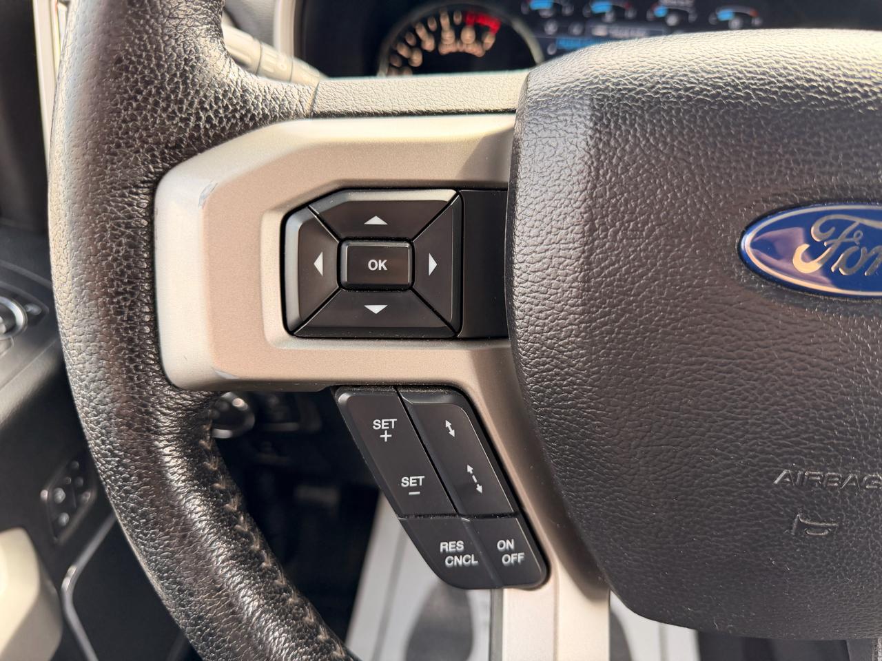 Ford F-150 Lariat SuperCrew 4WD 2016