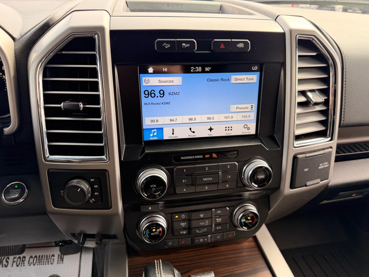 Ford F-150 Lariat SuperCrew 4WD 2016