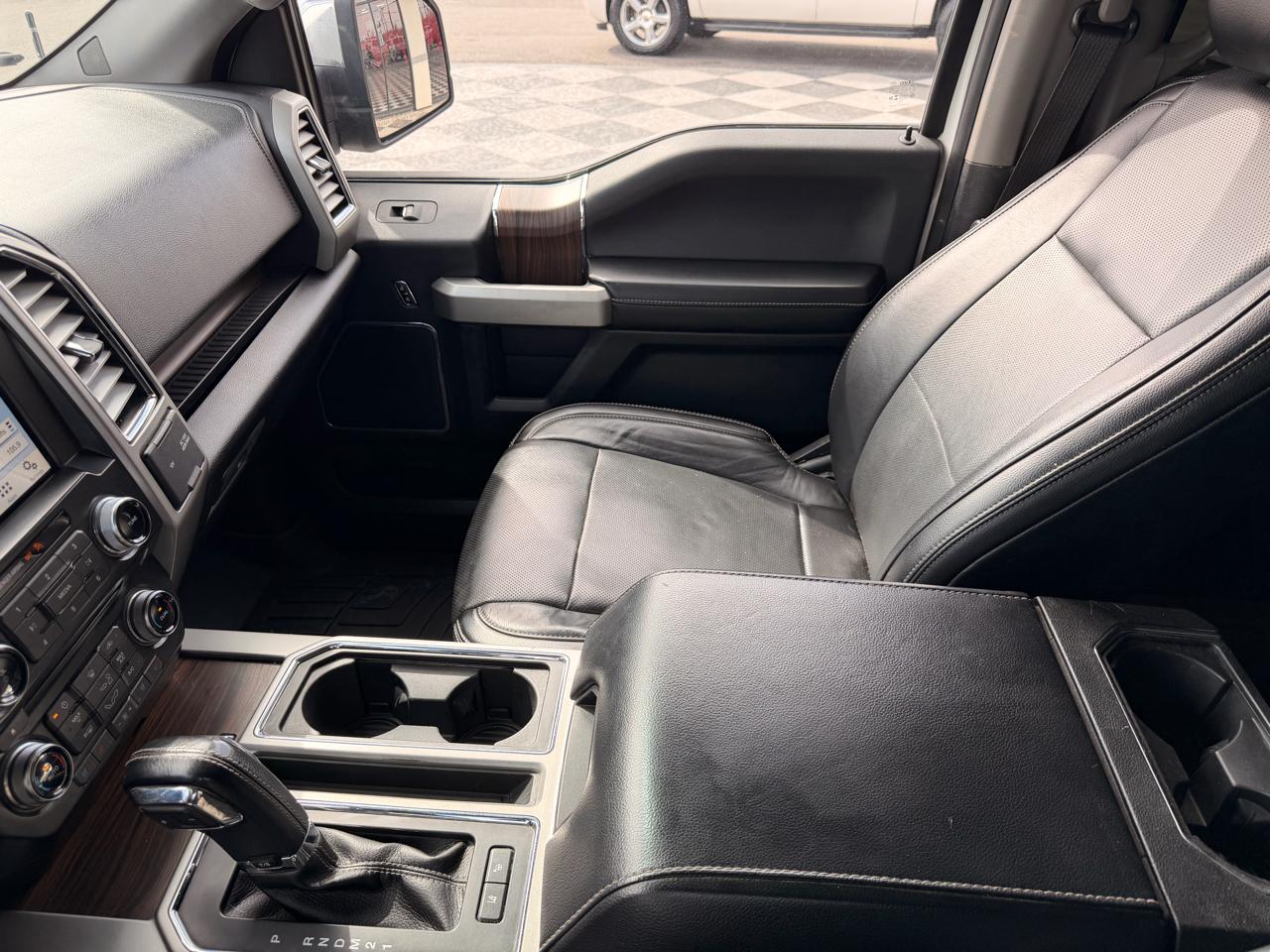 Ford F-150 Lariat SuperCrew 4WD 2016