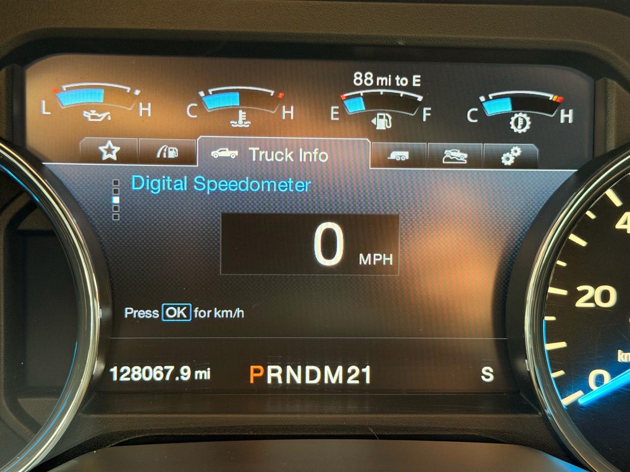 Ford F-150 Lariat SuperCrew 4WD 2016